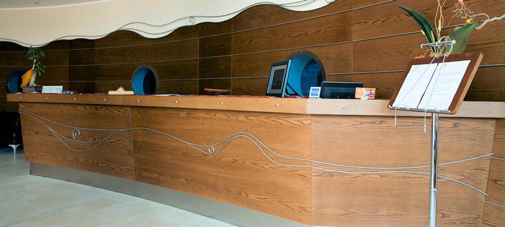 Hotel Del Sole Margherita di Savoia Kültér fotó