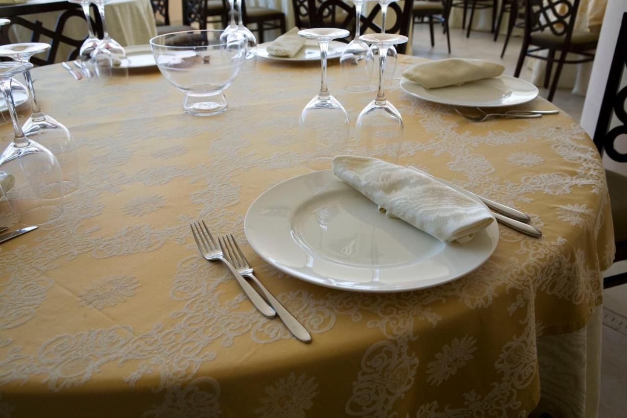 Hotel Del Sole Margherita di Savoia Kültér fotó